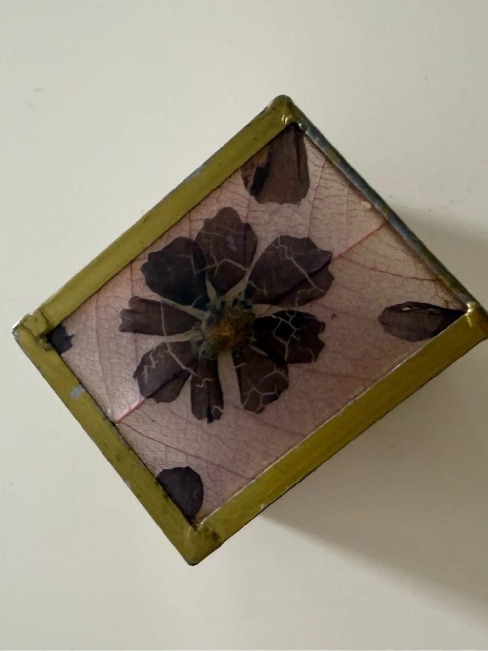 Pressed Flower Glass pencil or makeup Holder Purple & Gold